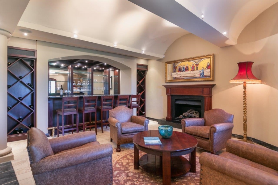 5 Bedroom Property for Sale in Pezula Golf Estate Western Cape